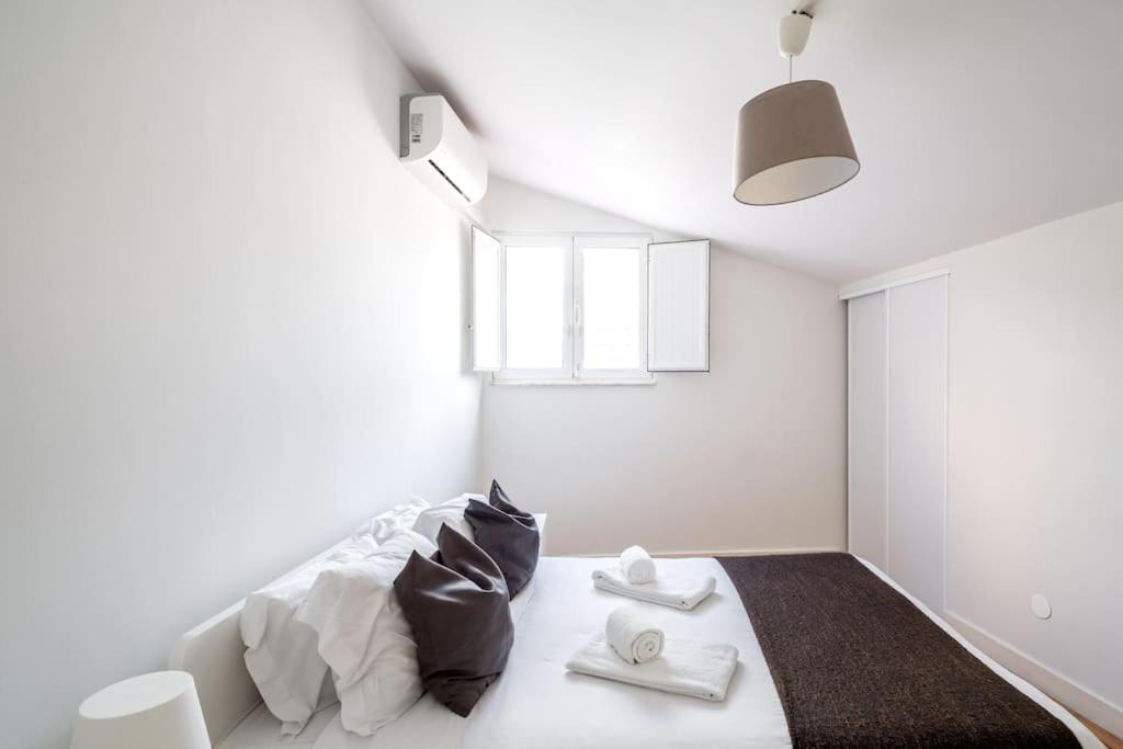 Cozy Ground Floor Studio With Ac And Loft Bedroom 리스본 외부 사진