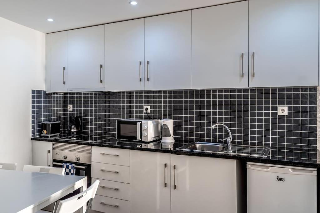 Cozy Ground Floor Studio With Ac And Loft Bedroom 리스본 외부 사진