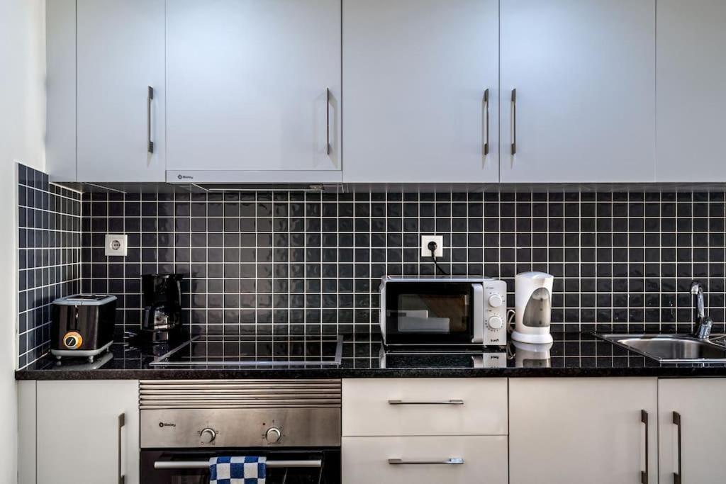 Cozy Ground Floor Studio With Ac And Loft Bedroom 리스본 외부 사진