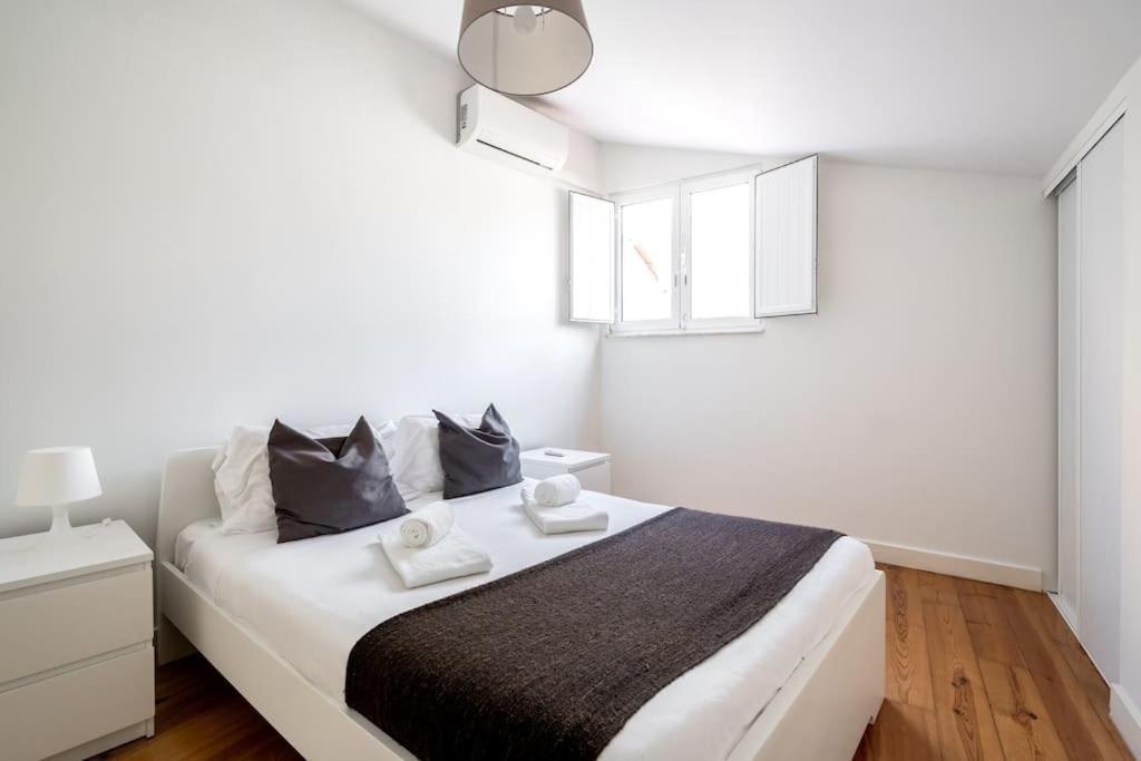 Cozy Ground Floor Studio With Ac And Loft Bedroom 리스본 외부 사진